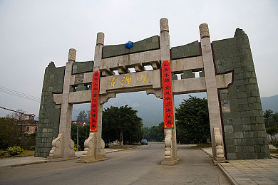 黑巨茎大战欧洲金发美女:虚拟战场风云起,东西方精英巅峰对决-2