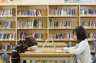 男女嗯啊进出软件:社交新宠:神秘软件走红网络-5